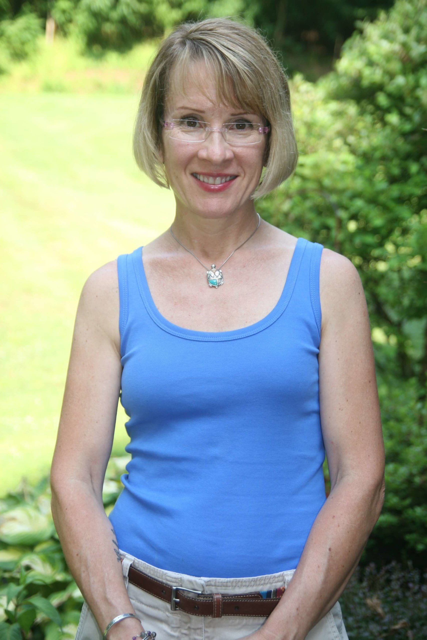 Christine Davis volunteer 1 scaled